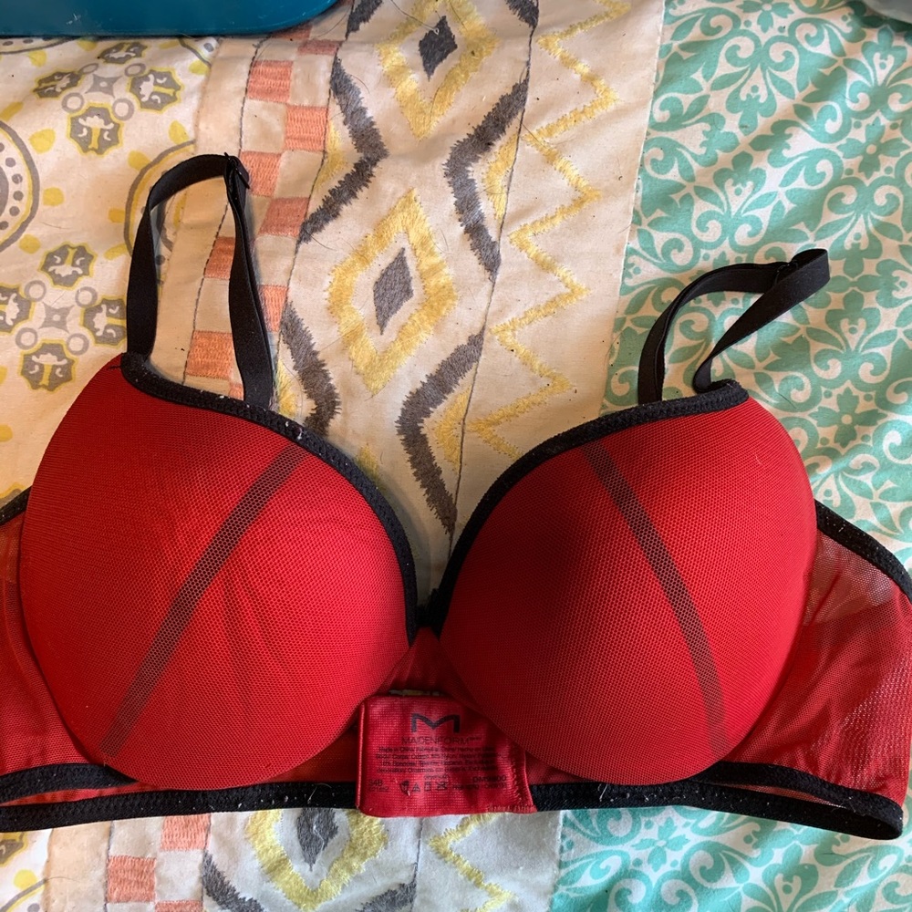Red bra 34B